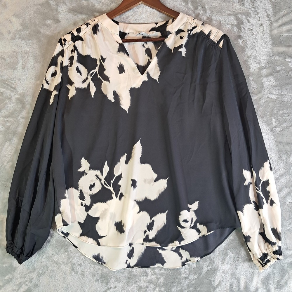 Chico's Floral Ikat Notch Neck Balloon Sleeve Blouse Size 1 US 8 Medium